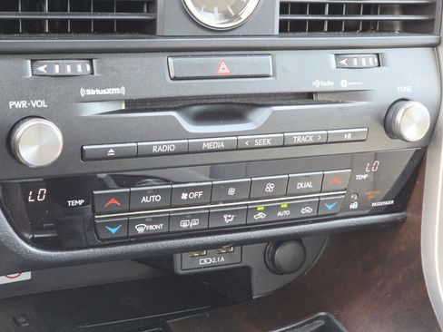 Used 2021 Lexus RX 350 FWD w/ Premium Package image 26