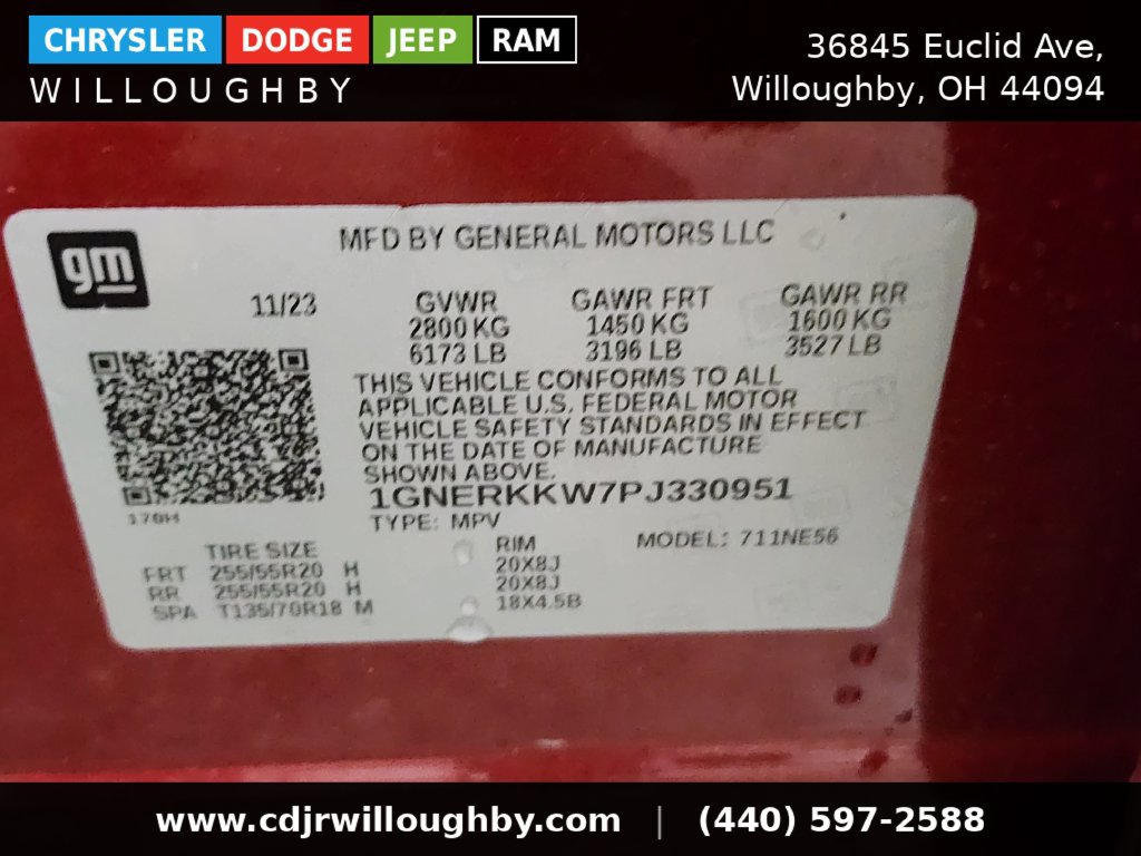 Used 2023 Chevrolet Traverse Premier w/ LPO, Floor Liner Package FWD image 46