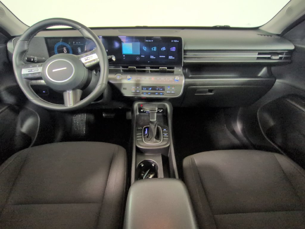 Used 2025 Hyundai Kona SEL FWD image 21