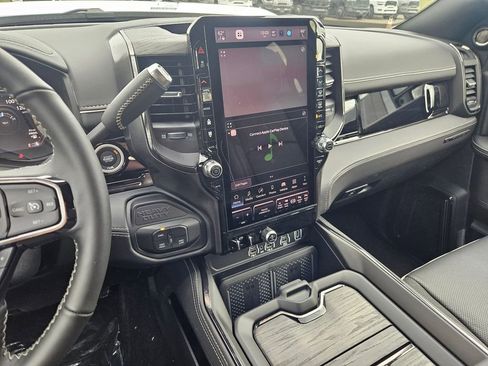 New 2026 RAM 3500 Limited image 18