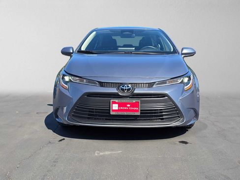 Used 2024 Toyota Corolla LE FWD image 8
