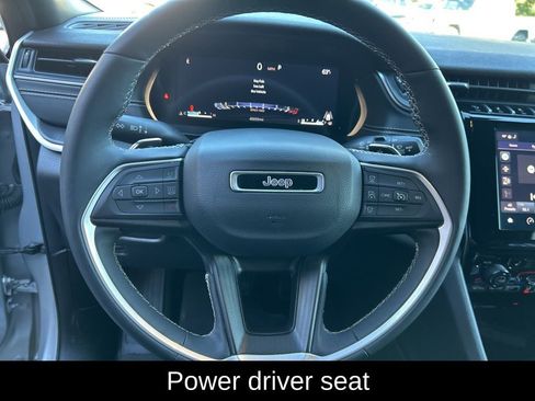 Certified 2024 Jeep Grand Cherokee L Laredo image 18