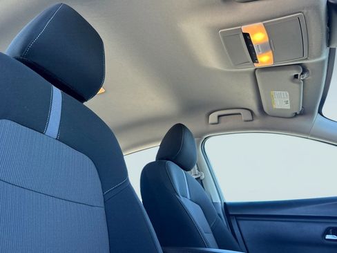 Used 2024 Nissan Sentra SV image 25