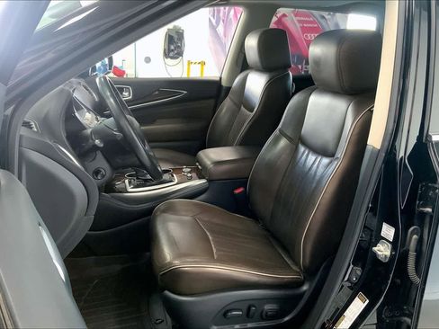 Used 2017 INFINITI QX60 Luxe w/ Deluxe Technology Package image 9