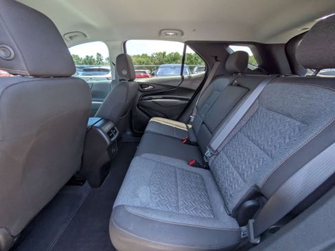 Used 2022 Chevrolet Equinox LT FWD image 13