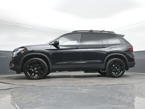 Used 2024 Honda Passport Black Edition image 40