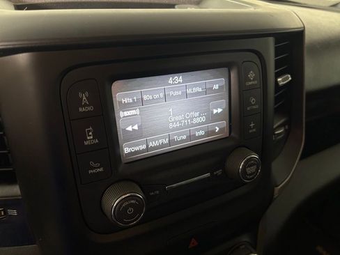 Used 2024 RAM 2500 Tradesman w/ Chrome Appearance Group RWD image 24