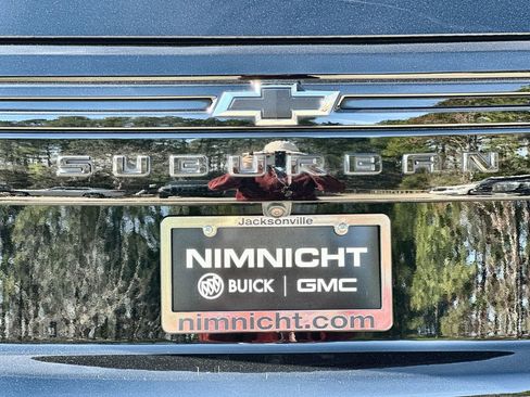 Certified 2023 Chevrolet Suburban RST w/ Luxury Package image 31