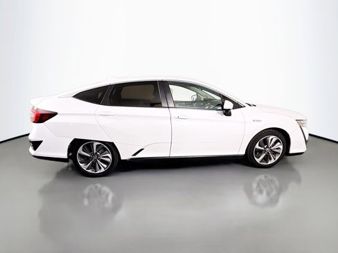Used 2021 Honda Clarity Plug-In Hybrid image 11