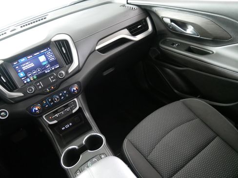 Used 2023 GMC Terrain SLE w/ Driver Convenience Package AWD/4WD image 11