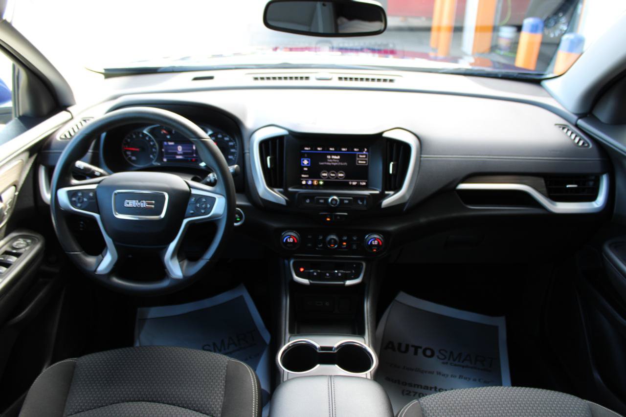 Used 2023 GMC Terrain SLE w/ Driver Convenience Package AWD/4WD image 42