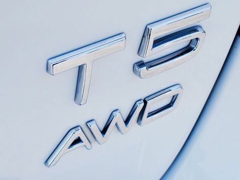 Used 2018 Volvo S60 T5 Dynamic AWD/4WD image 8