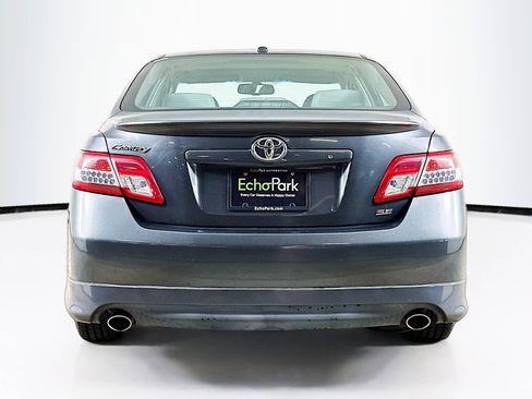Used 2011 Toyota Camry SE image 7