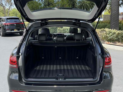 Used 2020 Mercedes-Benz GLC 300 4MATIC w/ Premium Package image 66