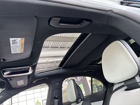 New 2025 Mercedes-Benz E 53 AMG e 4MATIC Sedan image 10