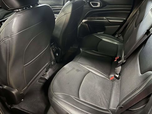 Used 2022 Jeep Compass High Altitude AWD/4WD image 11