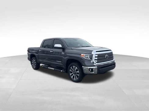Used 2021 Toyota Tundra Limited w/ Limited Premium Package image 7