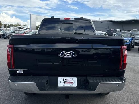 New 2025 Ford F150 XLT w/ Equipment Group 302A MID image 4