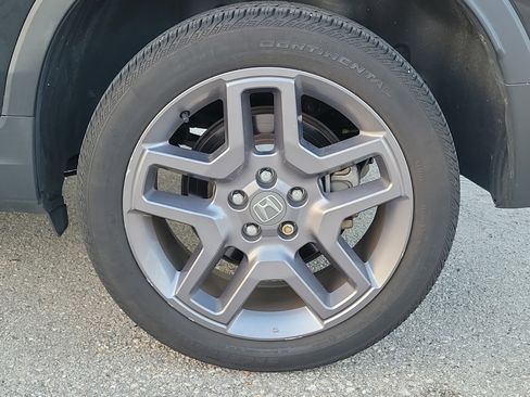 Used 2023 Honda Passport EX-L image 10