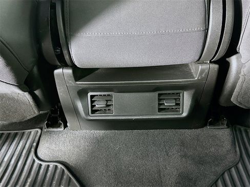 Used 2020 GMC Sierra 1500 SLE w/ Trailering Package image 28