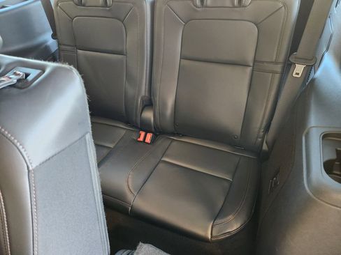 Used 2023 Lincoln Aviator Reserve w/ Equipment Group 201A image 30