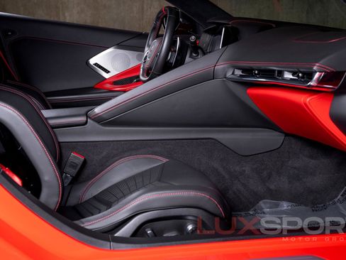 Used 2020 Chevrolet Corvette Stingray w/ 3LT Preferred Equipment Group image 51