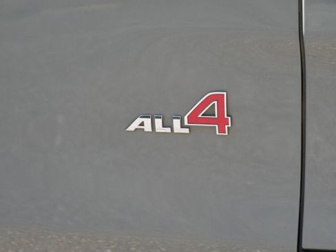 Used 2017 MINI Cooper Clubman S image 44