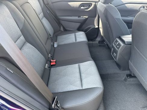 New 2025 Nissan Rogue SV image 19