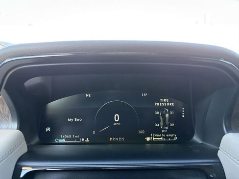 Certified 2023 Lincoln Nautilus Reserve w/ Equipment Group 201A image 22