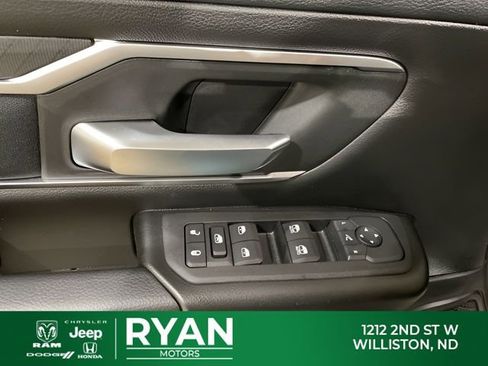 New 2026 RAM 1500 4x4 Crew Cab image 43