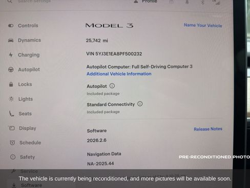 Used 2023 Tesla Model 3 Standard Range image 11