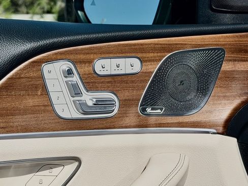 Certified 2026 Mercedes-Benz GLS 450 4MATIC image 18