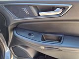 Used 2022 Ford Edge SE image 4