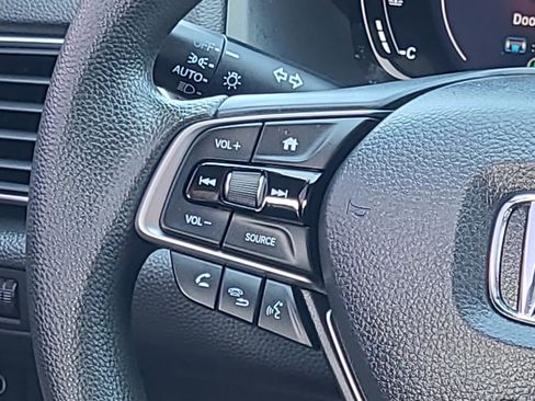 Used 2019 Honda Accord LX image 14