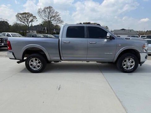 Used 2020 RAM 2500 Laramie AWD/4WD image 9