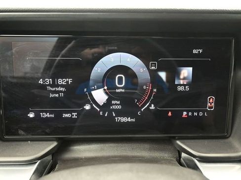 Used 2025 GMC Terrain Elevation AWD/4WD image 42