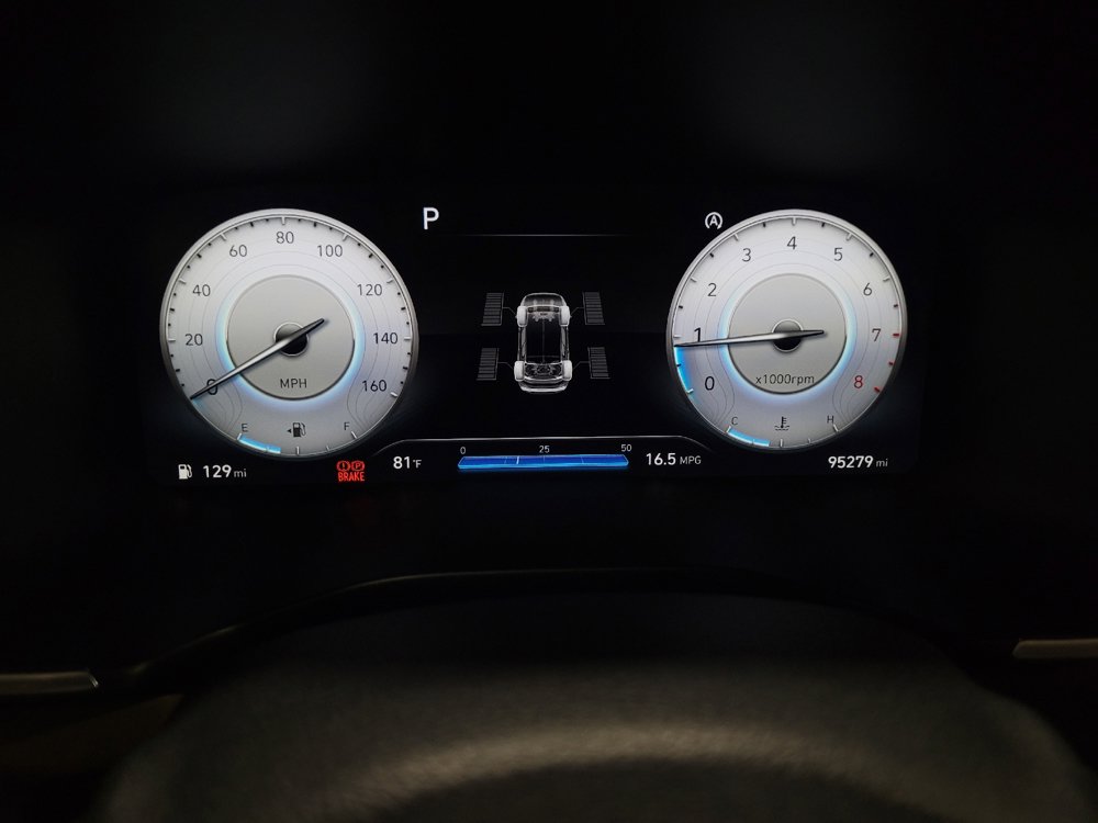 Used 2021 Hyundai Santa Fe Limited AWD/4WD image 23