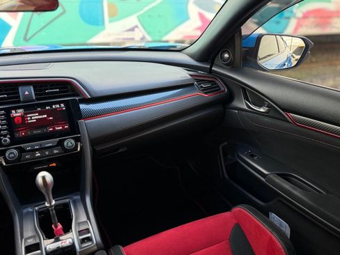 Used 2021 Honda Civic Type R image 21