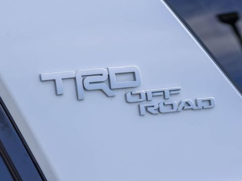 Used 2021 Toyota 4Runner TRD Off-Road Premium AWD/4WD image 30