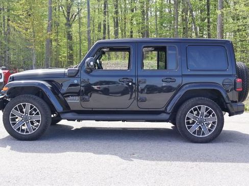Used 2024 Jeep Wrangler High Altitude AWD/4WD image 6