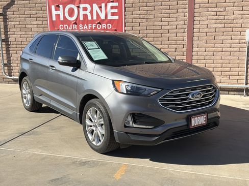 Used 2022 Ford Edge Titanium image 6