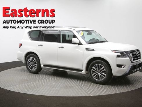 Used 2023 Nissan Armada SL w/ Captain's Chairs Package image 53