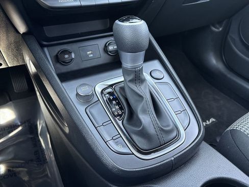 Used 2023 Hyundai Kona SE w/ Cargo Package image 19