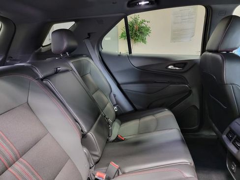 Certified 2024 Chevrolet Equinox RS FWD image 15
