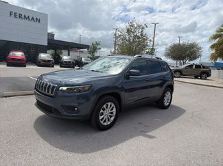 Used 2019 Jeep Cherokee Latitude w/ Cold Weather Group video 1