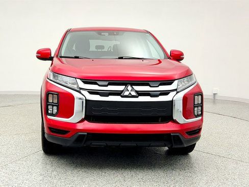 Used 2023 Mitsubishi Outlander Sport ES image 2