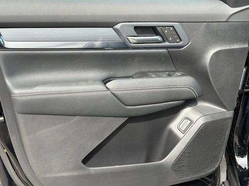New 2027 GMC Terrain Elevation w/ Elevation Premium Package FWD image 15