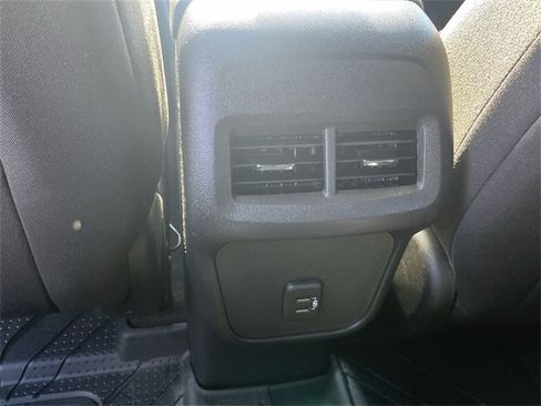 Certified 2023 Chevrolet Equinox LT image 20