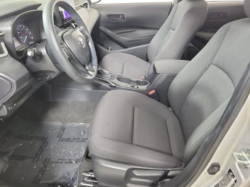 Used 2023 Toyota Corolla LE FWD image 19