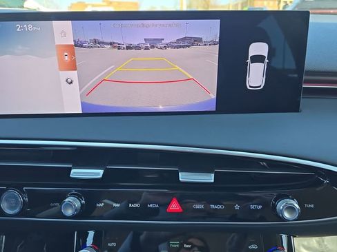 New 2026 Genesis GV70 2.5T AWD/4WD image 17